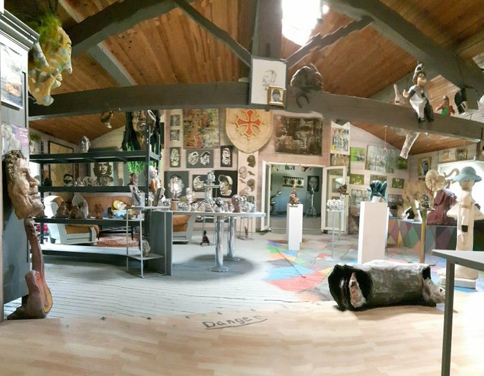 Visitez le MIDI - Musée idéal Des Invendus