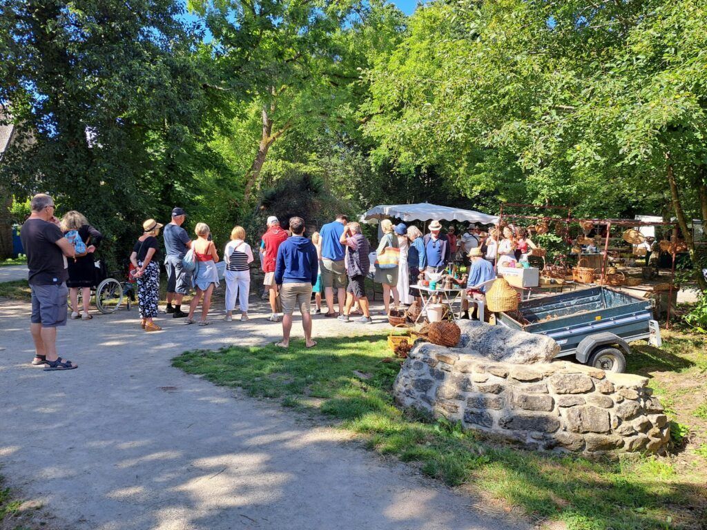 Marché du terroir à Kerhinet