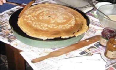 Bec'h d'ar billig (repas crêpes en breton) à Landeleau