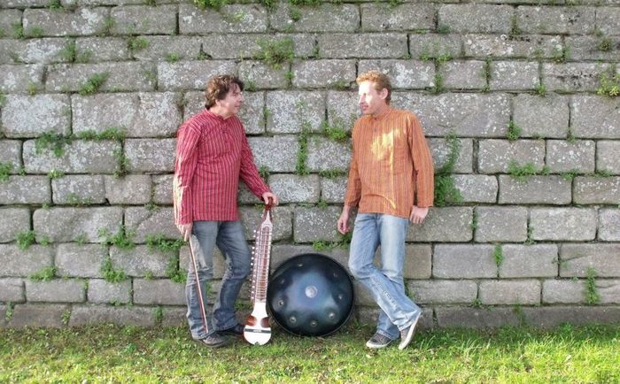 Anidrà, Duo de handpan et esraj