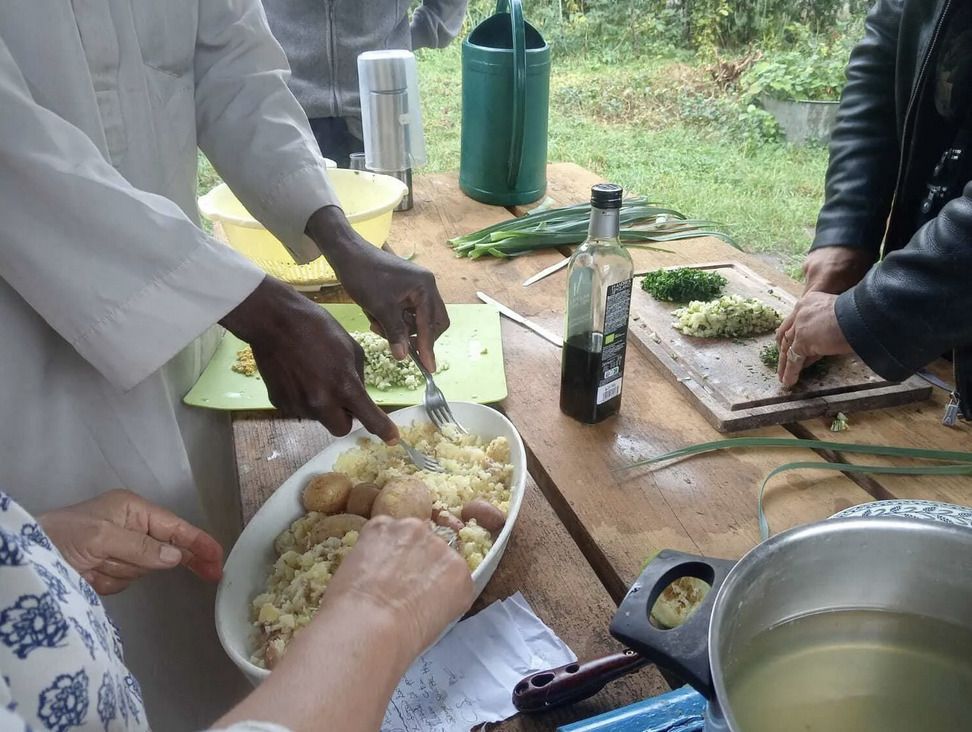 Atelier cuisine avec l'Association Culture(s) en Herbe(s)