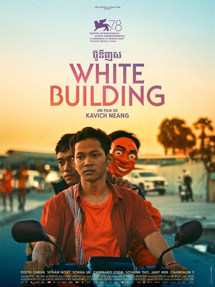 ACNE : "Je vais là-bas aussi " de Antoine Cuevas + « WHITE BUILDING » de Kavich Neang
