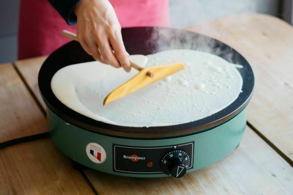 Bec'h d'ar billig (repas crêpes en breton) à Landeleau