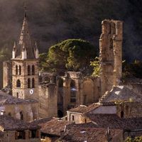 Visite guidée: Alet-les-bains, ville médiévale