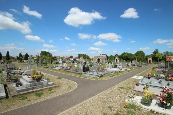 Visite historique du cimetière d'Aire-centre