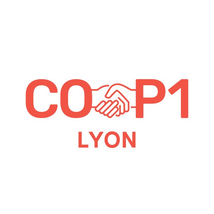 Village des Cop1