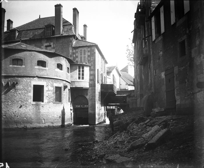 Présentation de l'annale 184 "Les Nièvres et leurs moulins"
