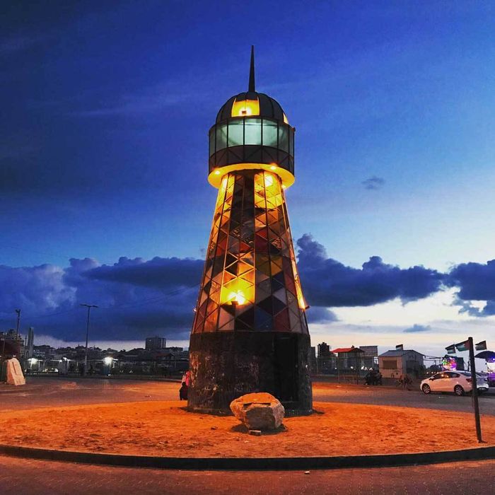 Re-lightouse