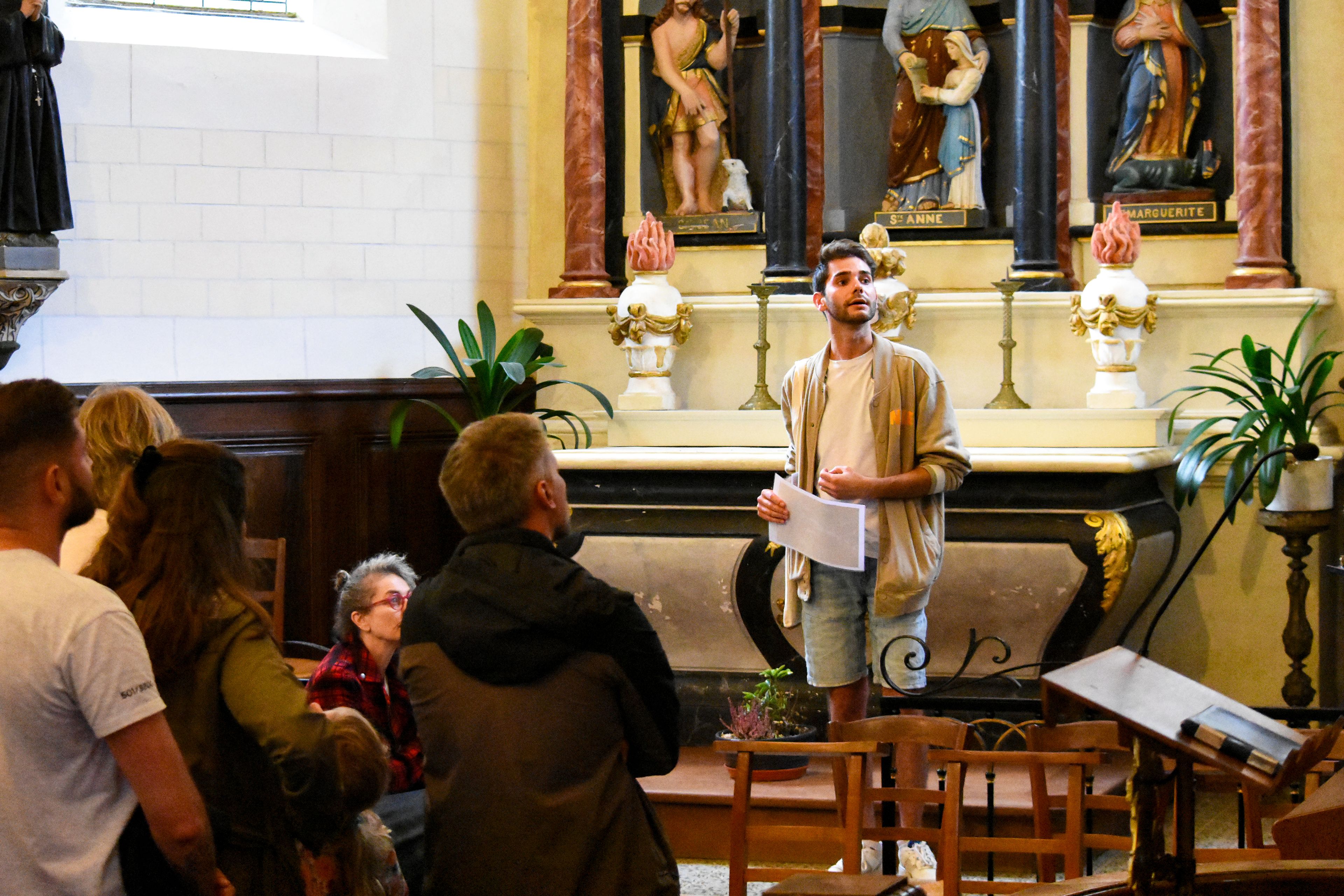 Visite de l'église : les trésors cachés de la sacristie