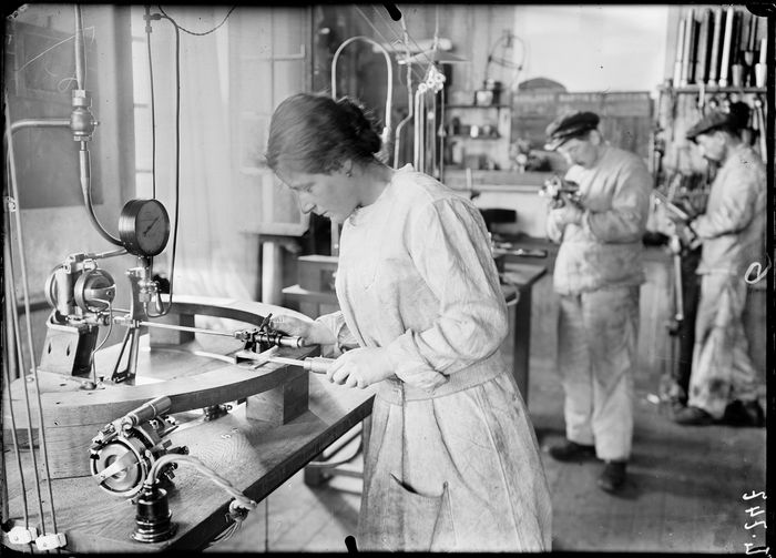 Images d’une mobilisation industrielle, 1915-1919. Opérateurs de la Section photographique de l’armée