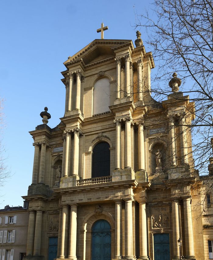 Affiche — La basilique Saint-Vincent : histoire, architecture et orgue restauré