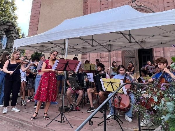 Affiche — Festi’Val Passeurs de musique : Animation du marché Terroir & Traditions