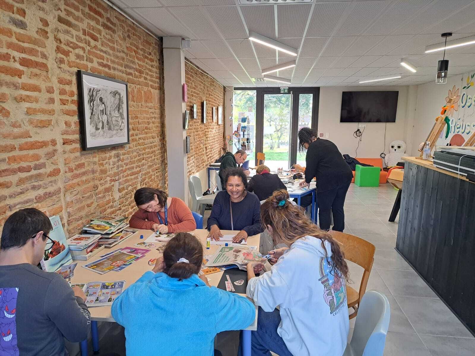 Atelier collage