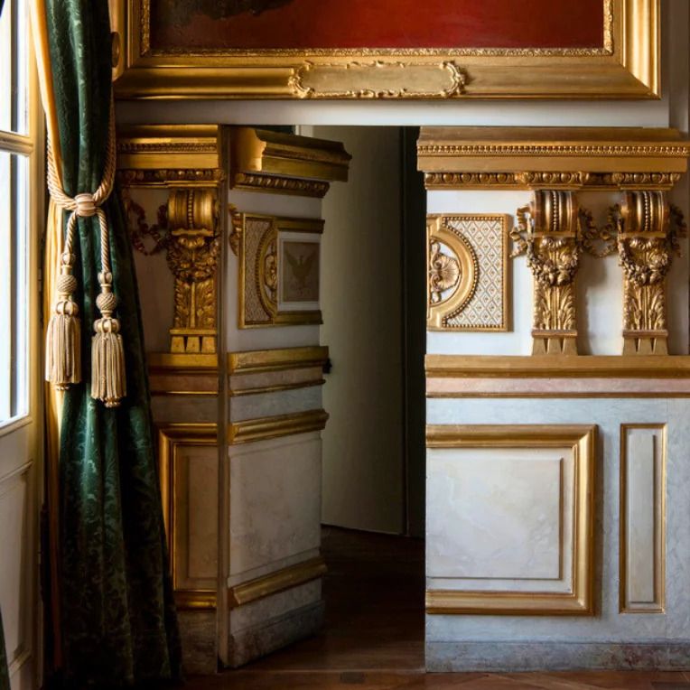 Jeu d'enquête : 1792. L’affaire des joyaux disparus