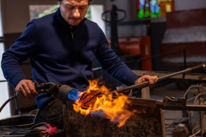 Observation du travail des souffleurs de verre