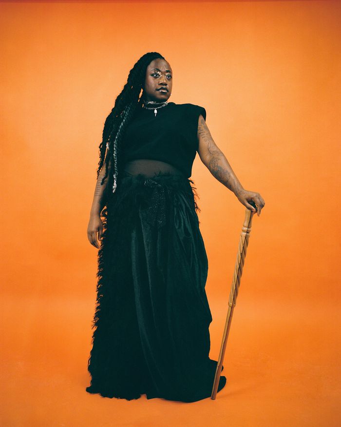 MÉLISSA LAVEAUX