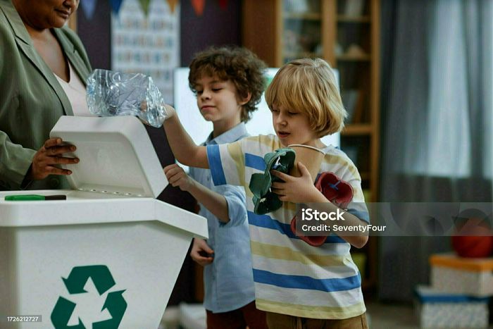 Venez découvrir leur parcours, de la poubelle jusqu’au recyclage et comprendre l’importance de chaque geste.
