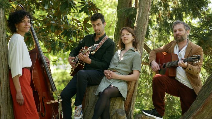 ELISA CHANTE JEANNE — Rennes