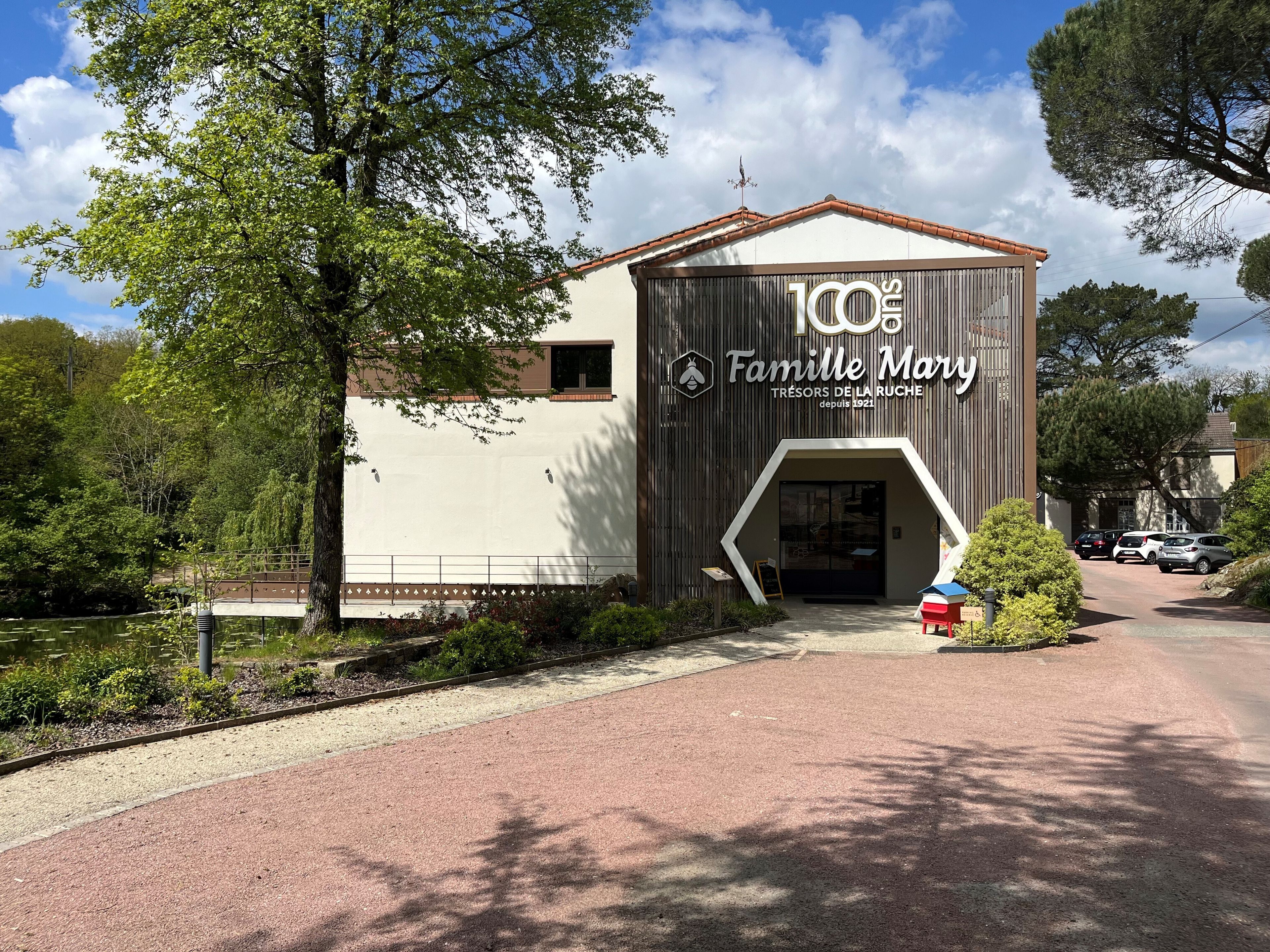Fête du miel à Miel Mary