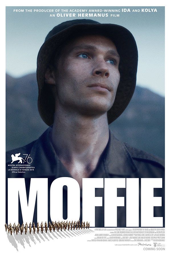 ACNE Protocole sandwich + «MOFFIE » de Olivier Hermanus