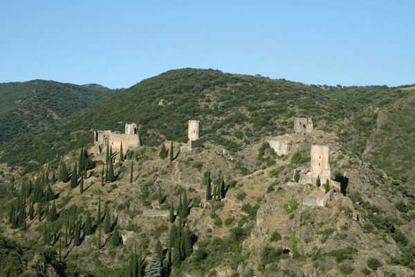 Les châteaux de Lastours
