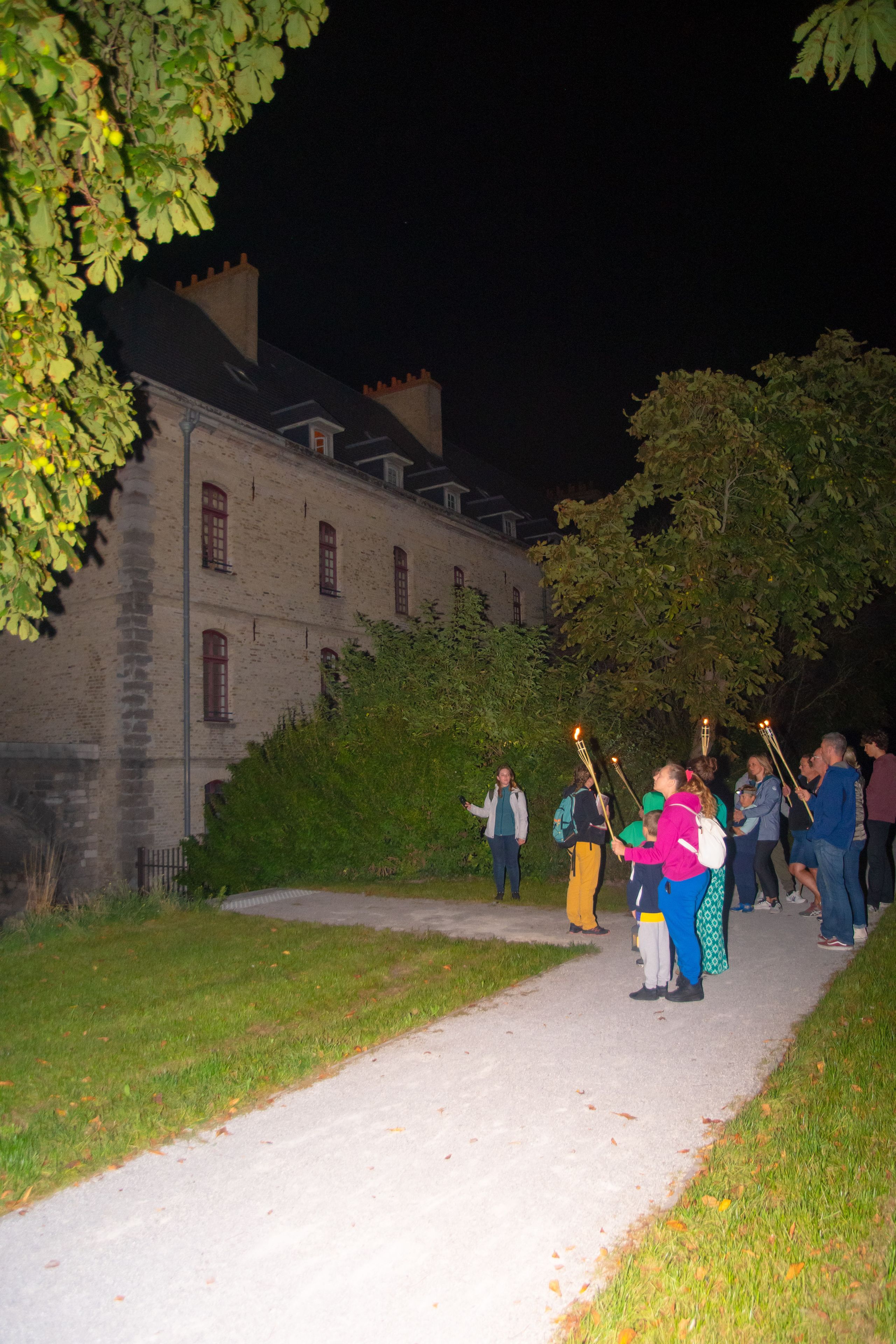 Balade nocturne - Chemin de Ronde