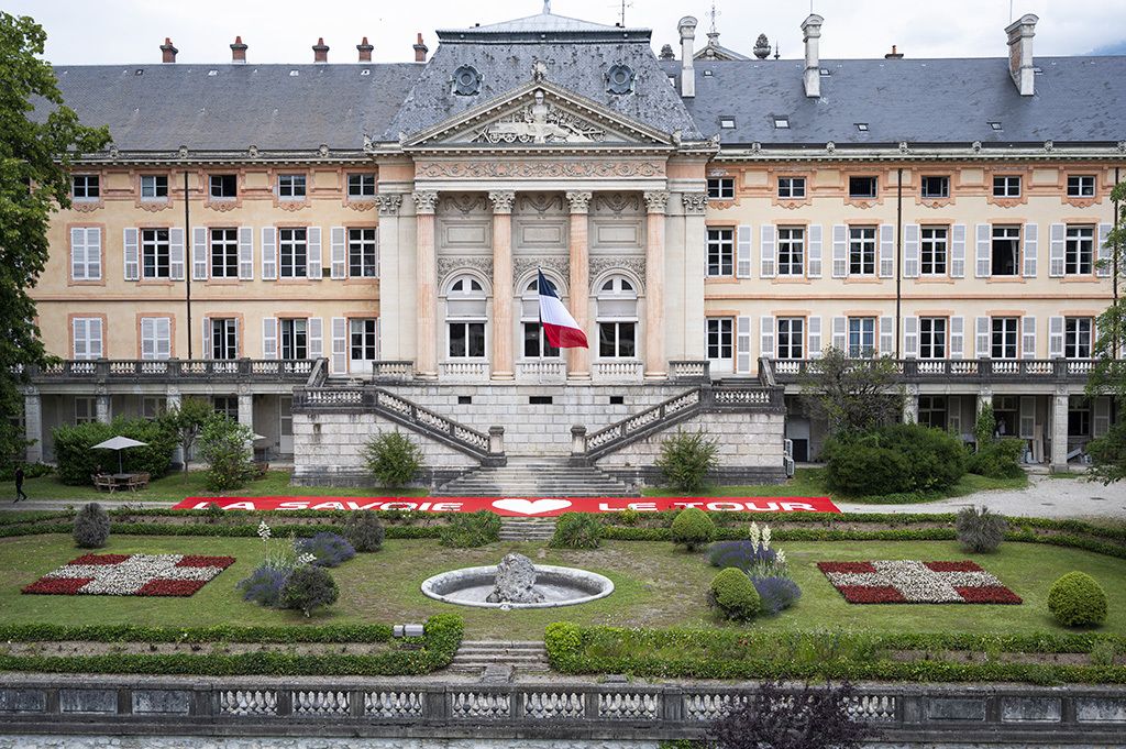 Éclats de jardin. Visite des jardins historiques du château des ducs de Savoie