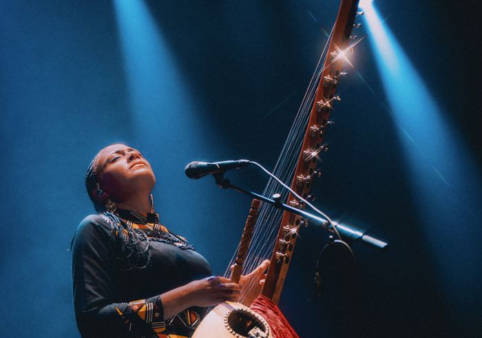 Sona Jobarteh - Massy