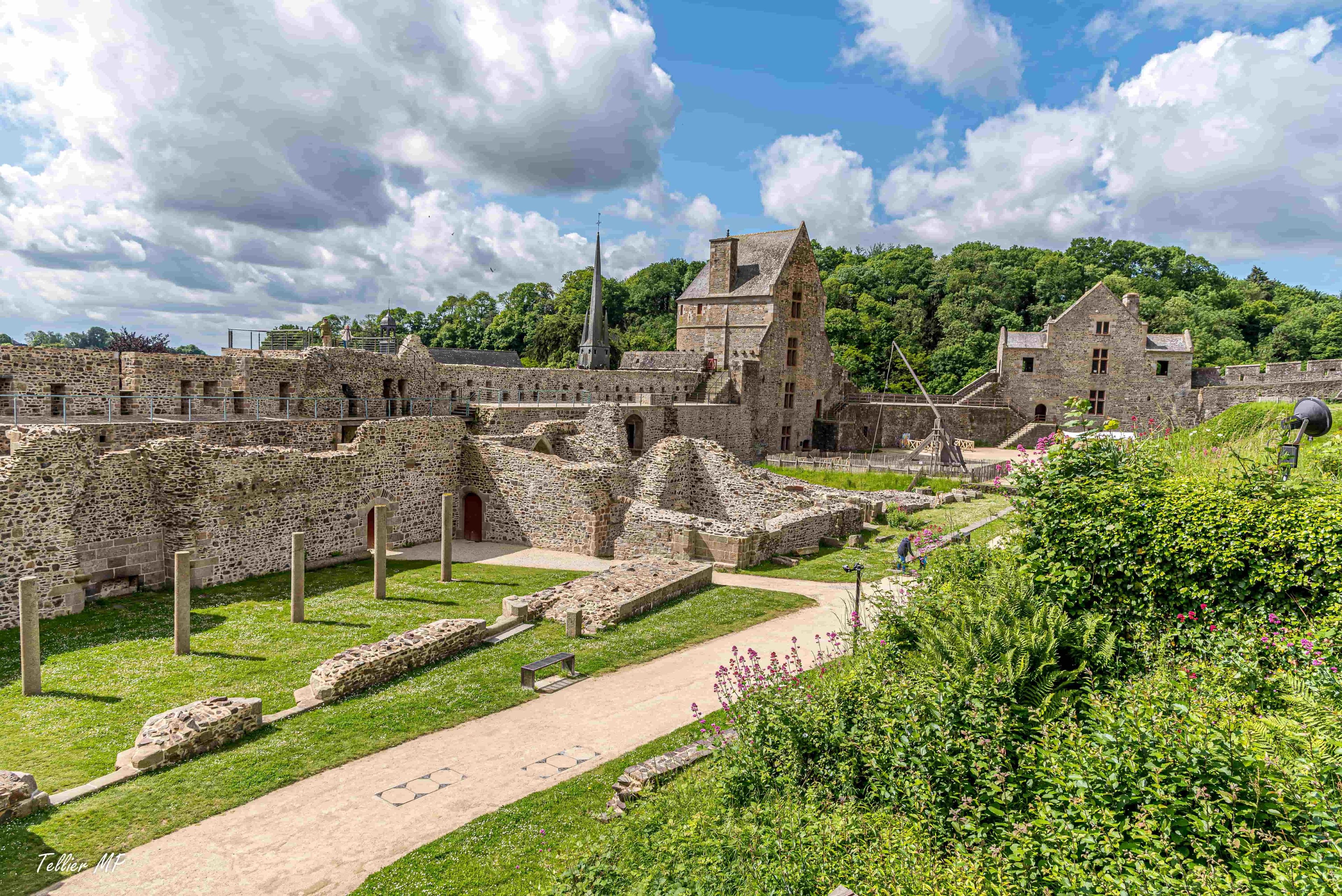 Visite libre - Château de Fougères