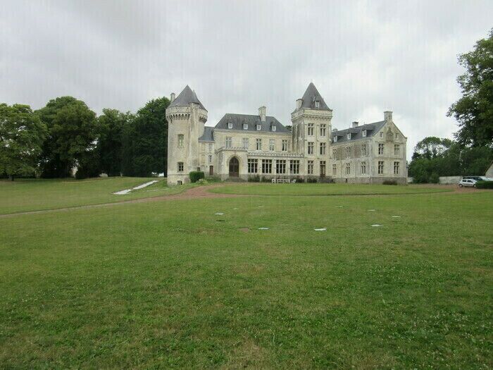 Visite guidée du Château de Villers-Châtel