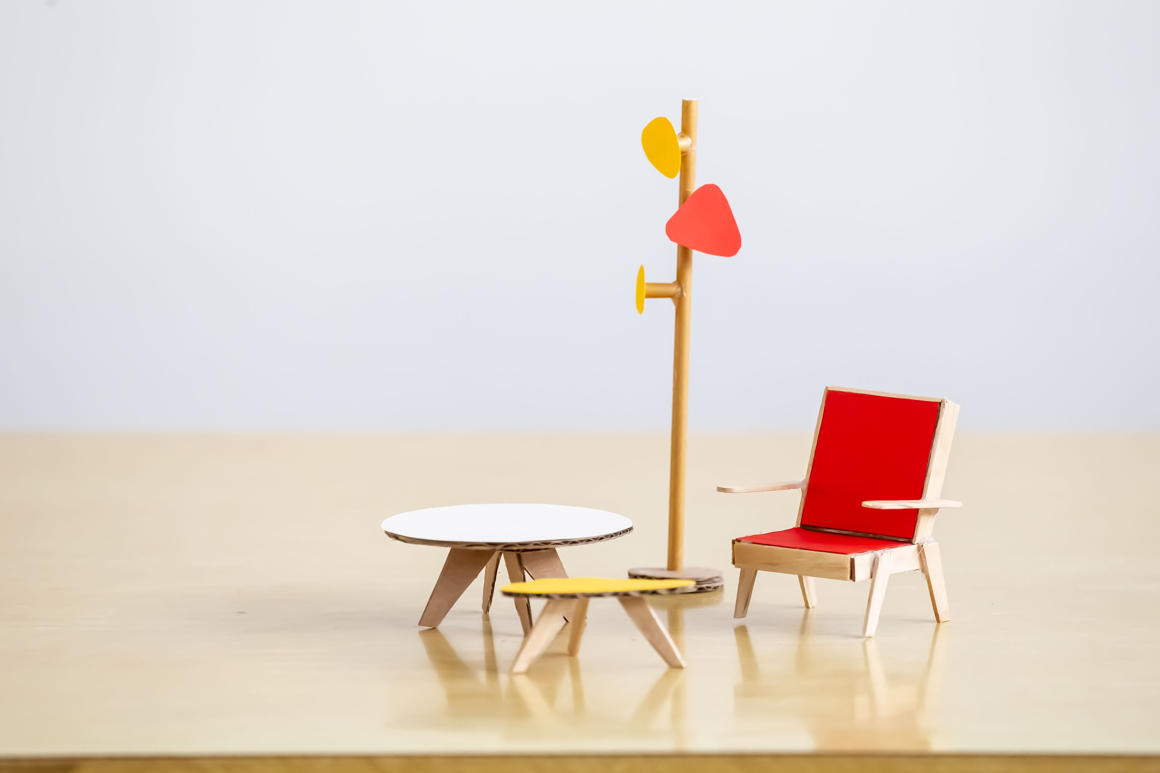 ATELIER JEUNE DESIGNER Mobilier 1950