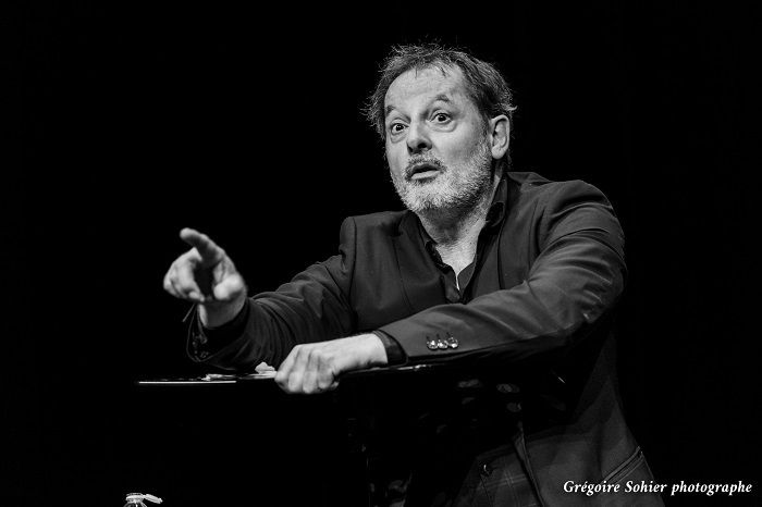 Christophe Alévêque : Revue de presse