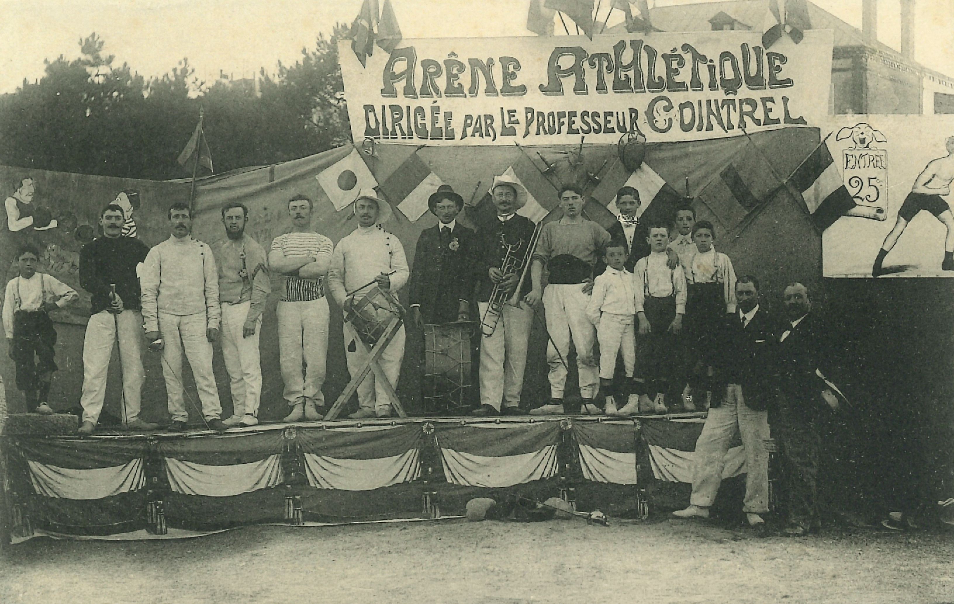 Exposition : le sport entre en scène