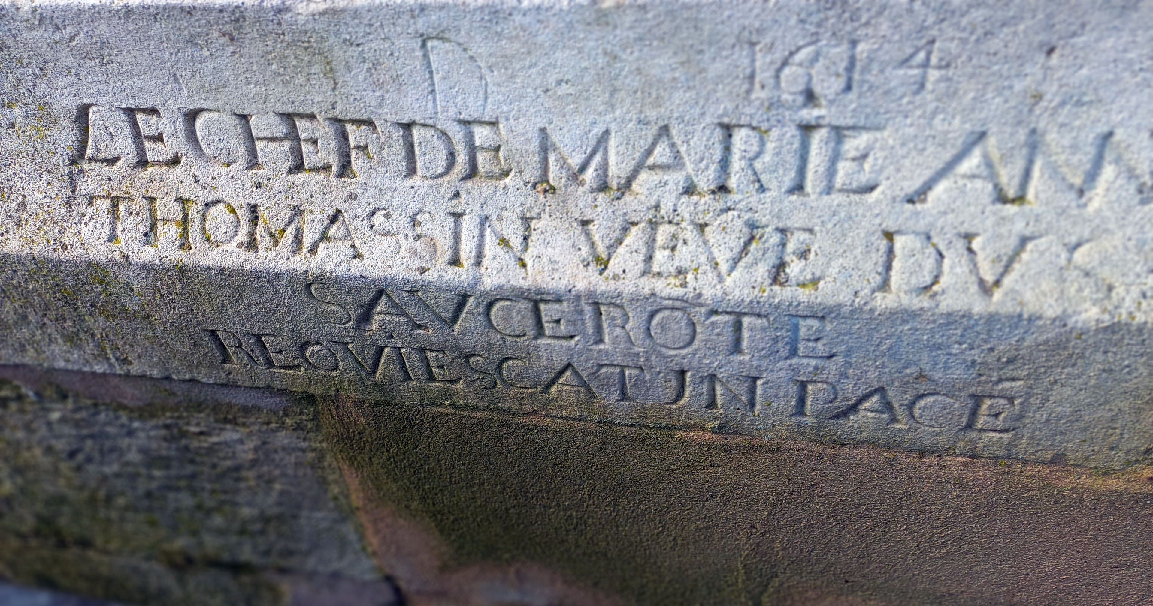 Les encastrés du cimetière de Varangéville