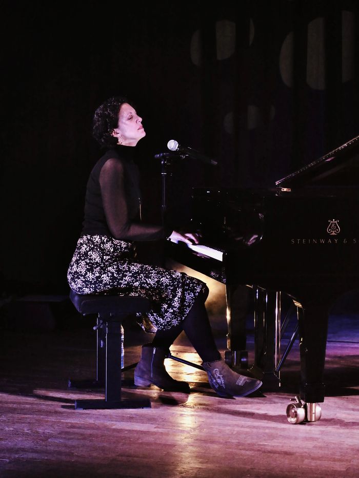Concert jazz avec Sabrina Yactine dans un jardin à Hasnon le 28/08