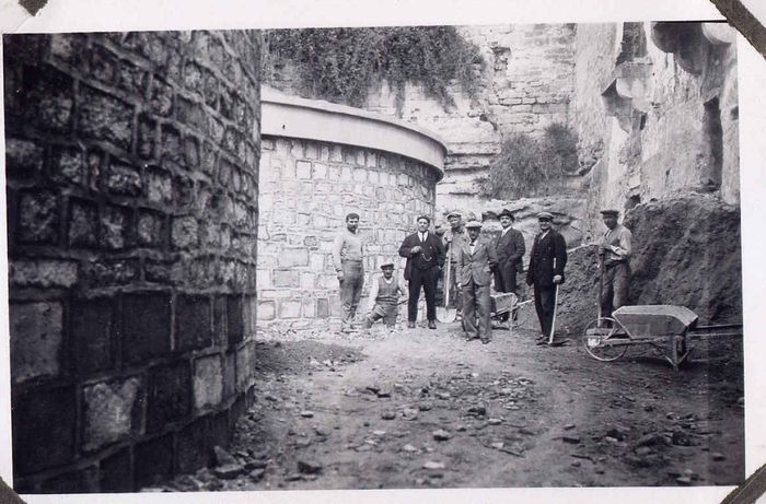 Exposition : 1936, la construction des réservoirs au château en photos