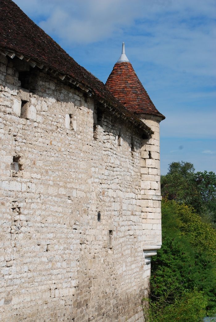 Visite commentée « Sur la trace des vestiges de la guerre de Cent Ans à Chablis »