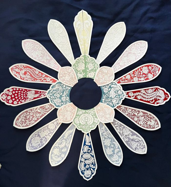 Atelier: Papier découpé  » Epaule Nuageuse : Yunijian »