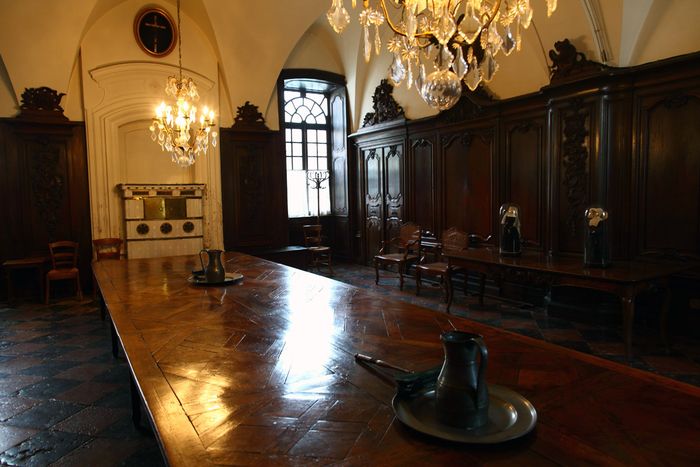Visite libre du réfectoire de l'ancien hôpital, de la salle des étains rénovée et des maquettes de l'ancien hôpital sur l’ile Saint-Laurent