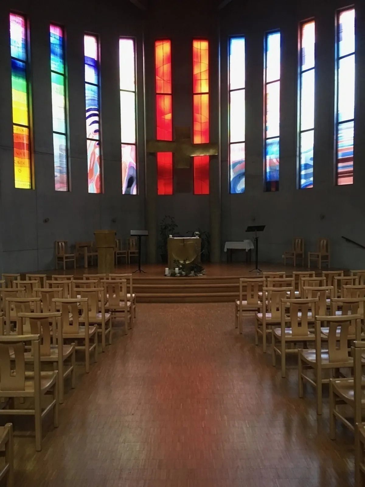 Visites libres de l'église Sainte croix d'Ivry Port