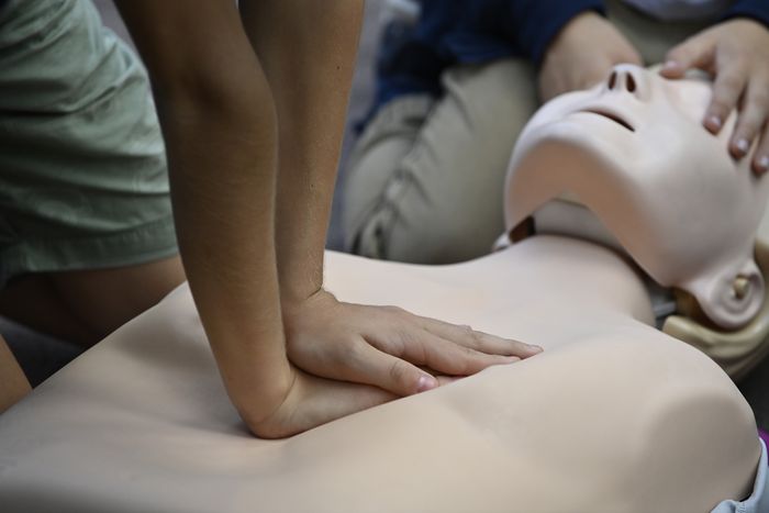 Les gestes qui sauvent - Stands d'information