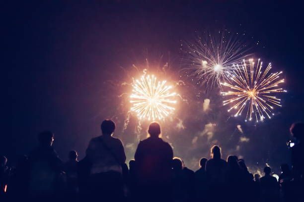 Feux d’artifice pyro-musical suivi d’un bal