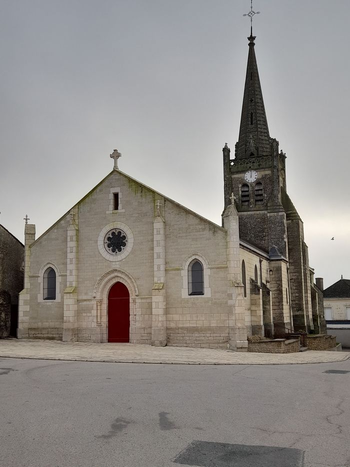 Visite libre de l'église Saint-Pierre et Saint-Paul