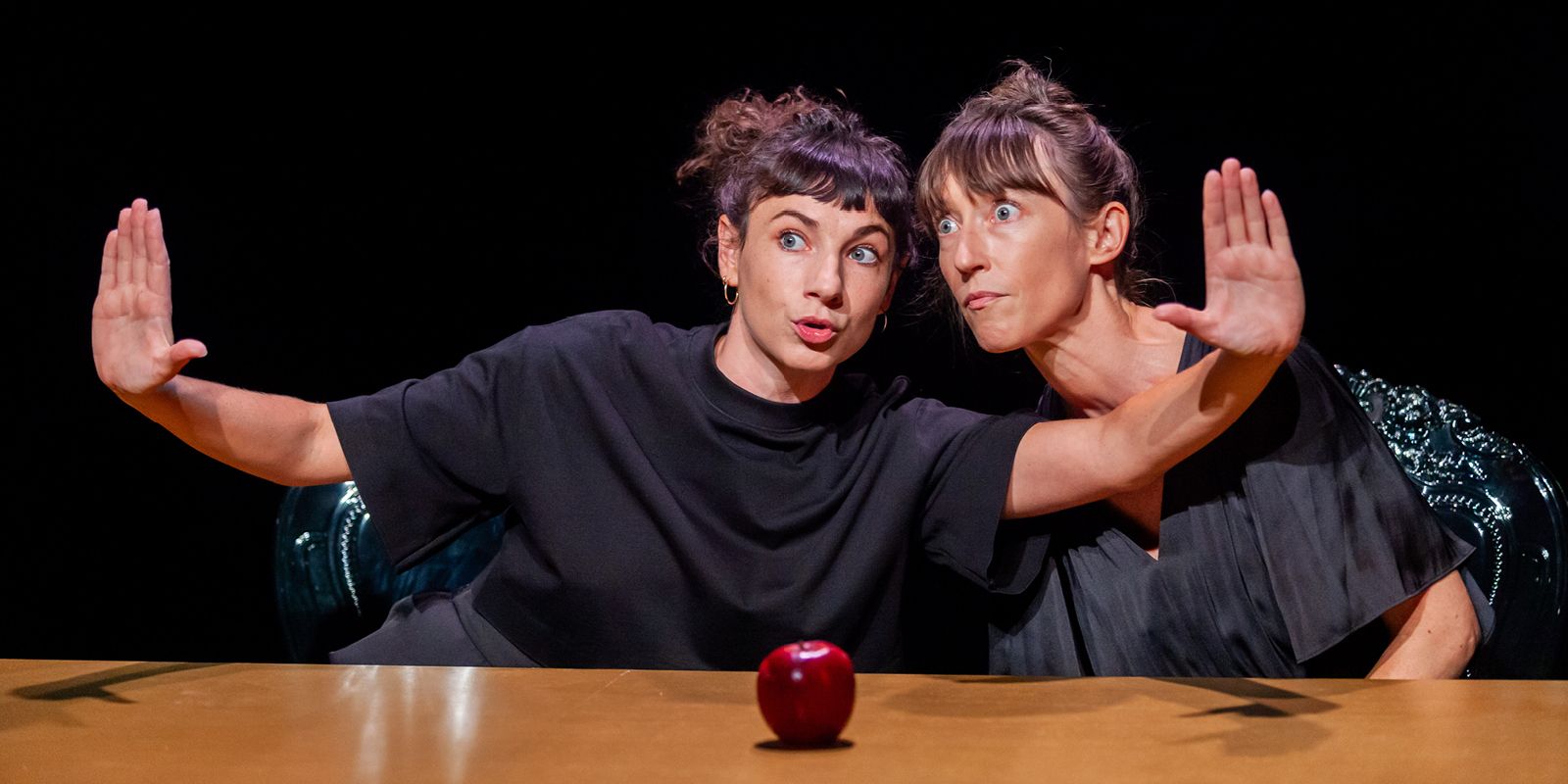 La Pomme Empoisonnée · Pan ! La Cie
