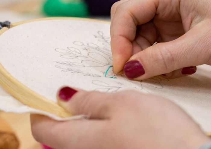 INITIATION LA BRODERIE – ateliers créatifs [Archives Toulouse]