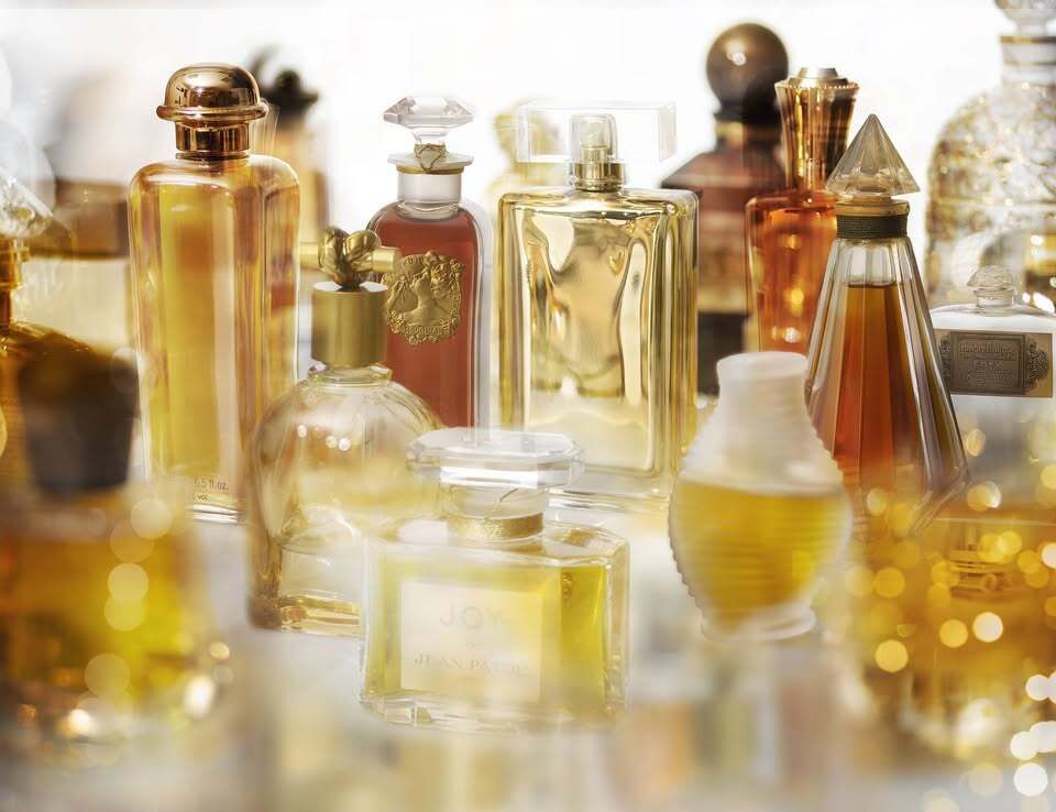"L'âme de la parfumerie française" (visite guidée de l'exposition à l'Espace Richaud)
