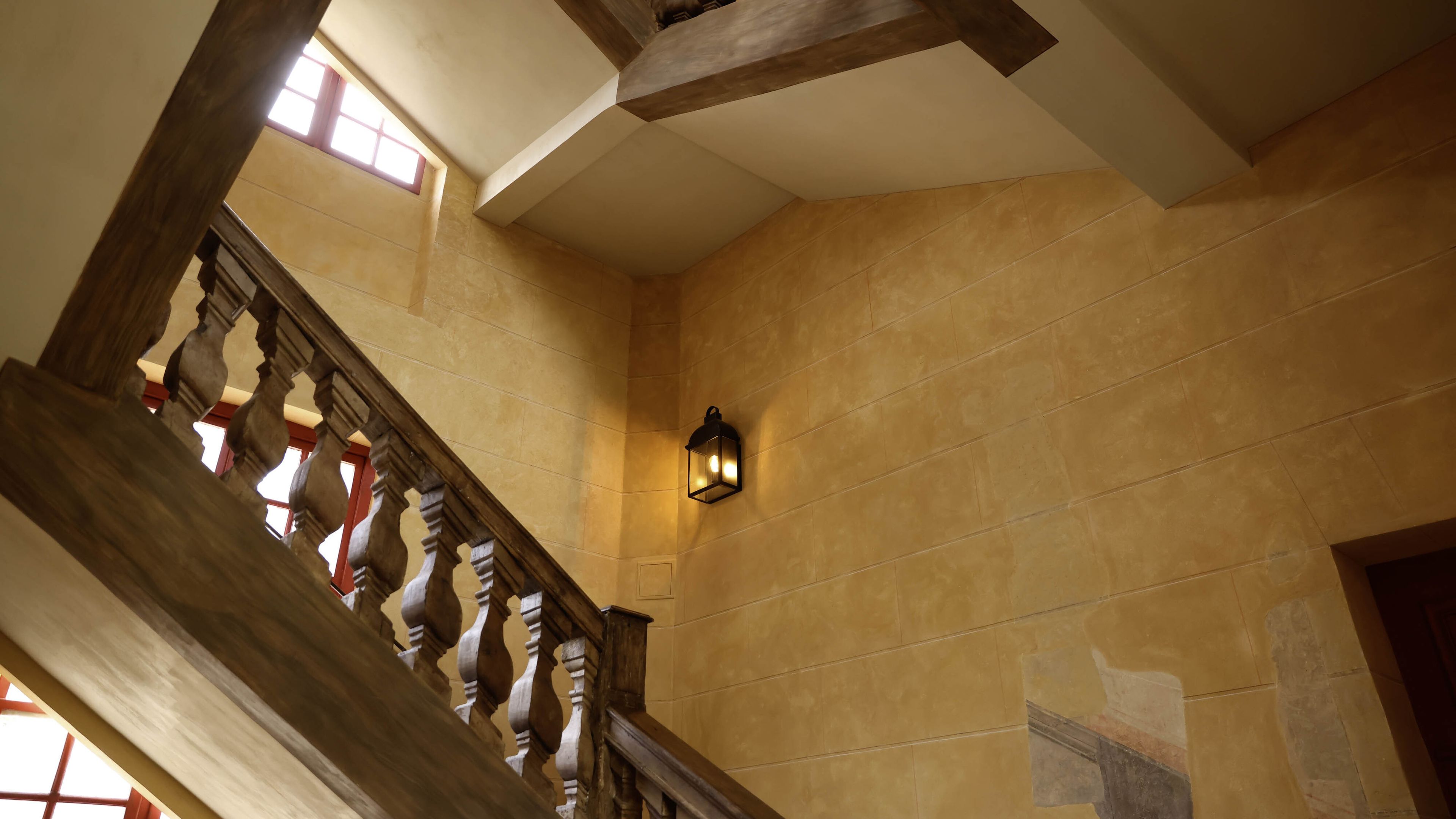 Découverte des techniques de la chaux dans le bâti et la restauration du patrimoine.