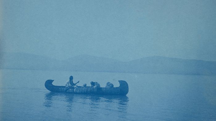 Canoës