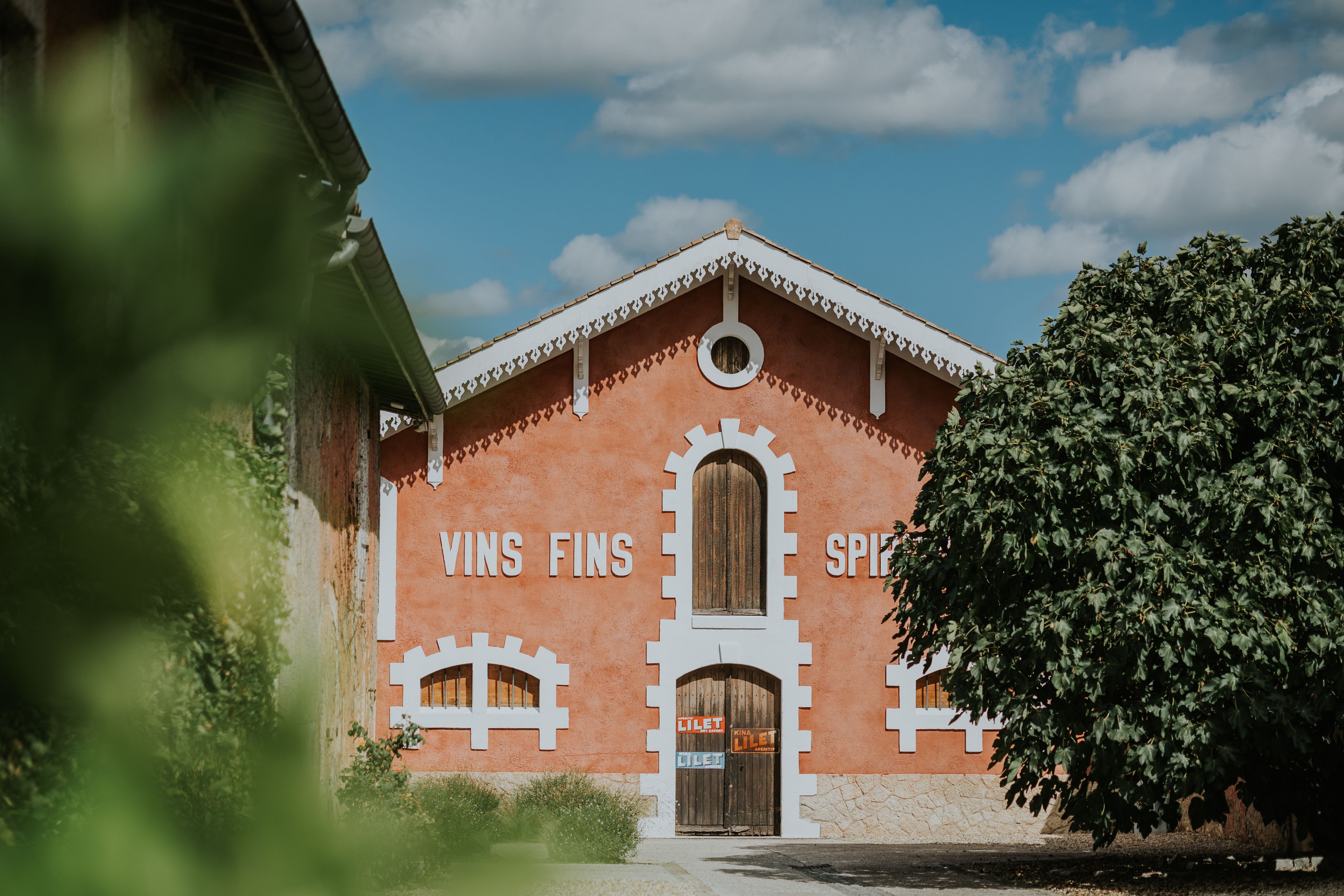 Visite guidée du Musée Lillet et de son Chai à Barriques