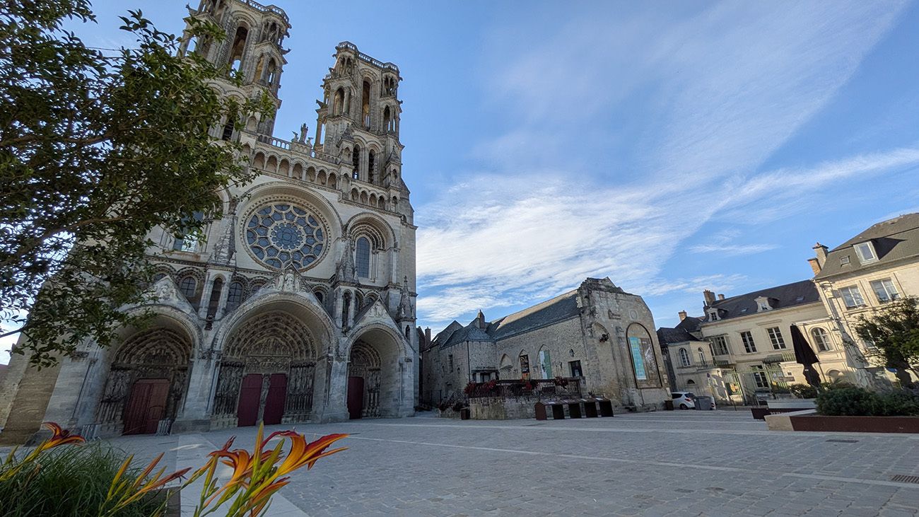 Visite guidée à Laon : La cathédrale Notre-Dame